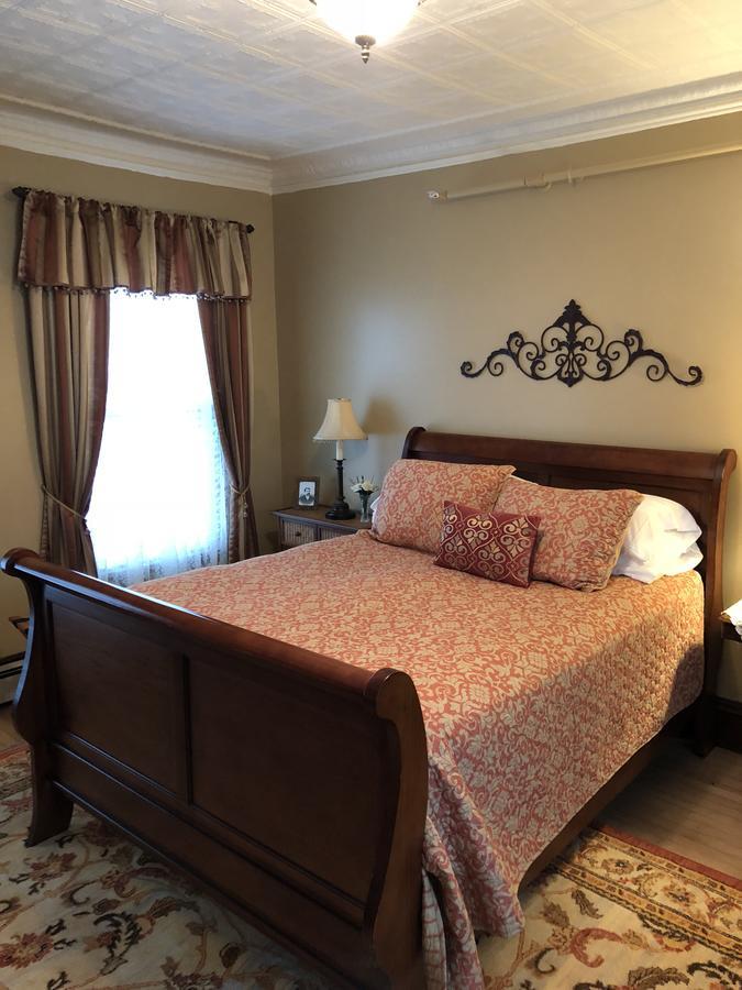 Penley House Bed & Breakfast Оберн Экстерьер фото